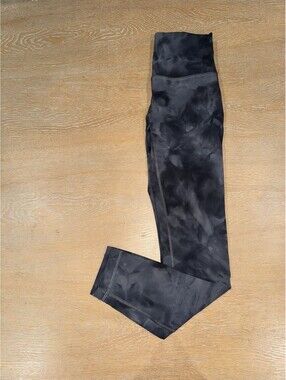 Lululemon Wunder Train High-Rise Tight 25" Size 4 Diamond Dye Pitch Grey